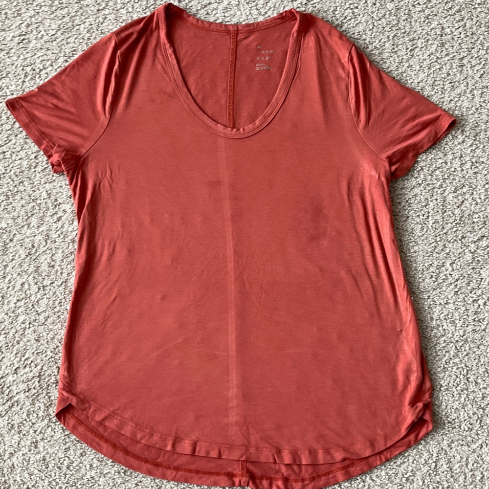 Soft blood orange T-shirt; (size medium)
